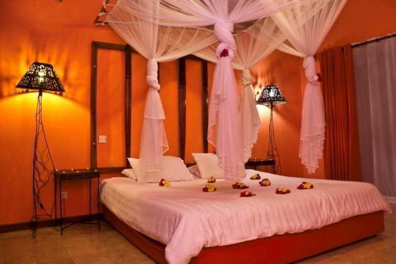 Nosy Be Hotel Exterior foto